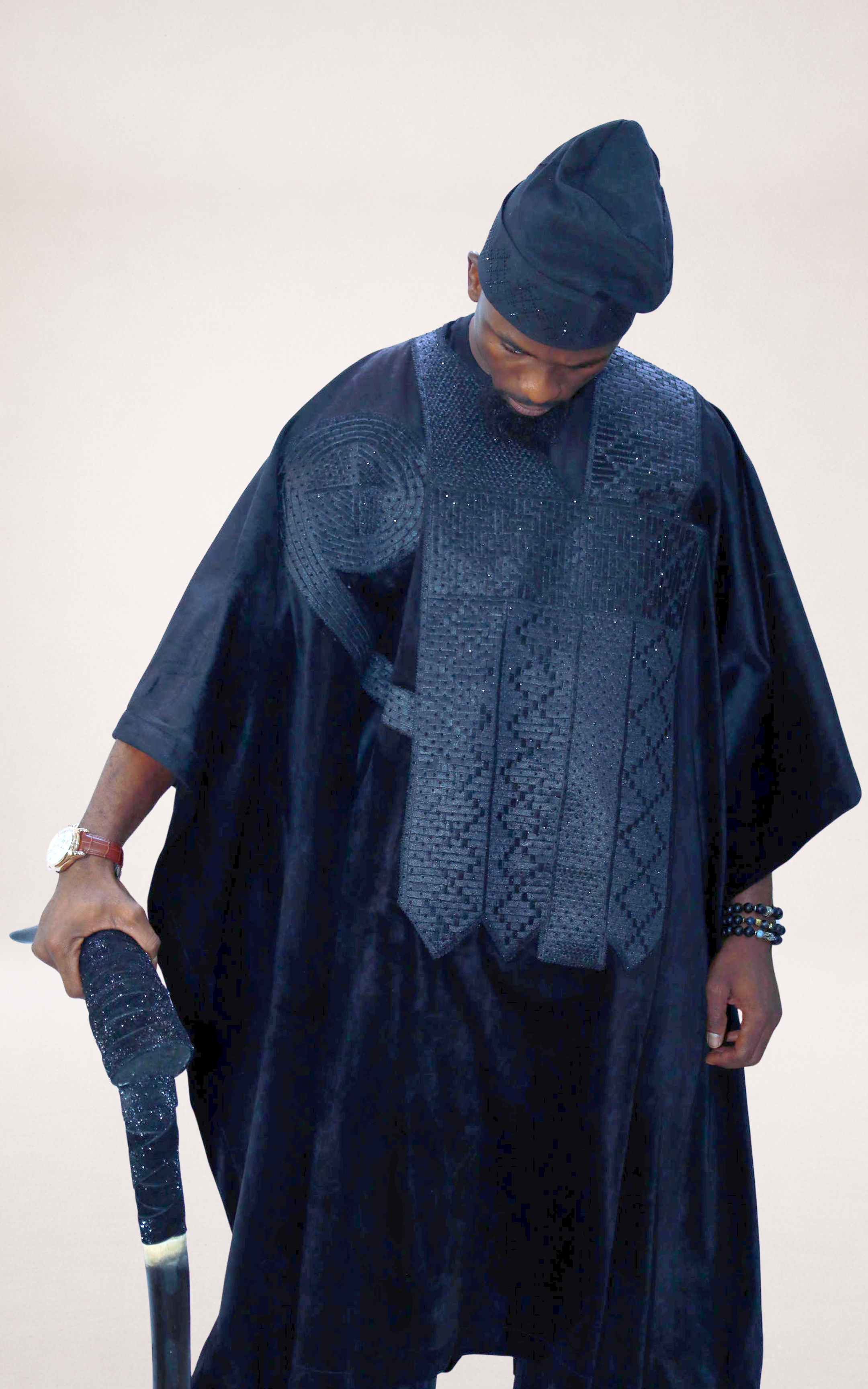 Black Velvet Agbada - page 7