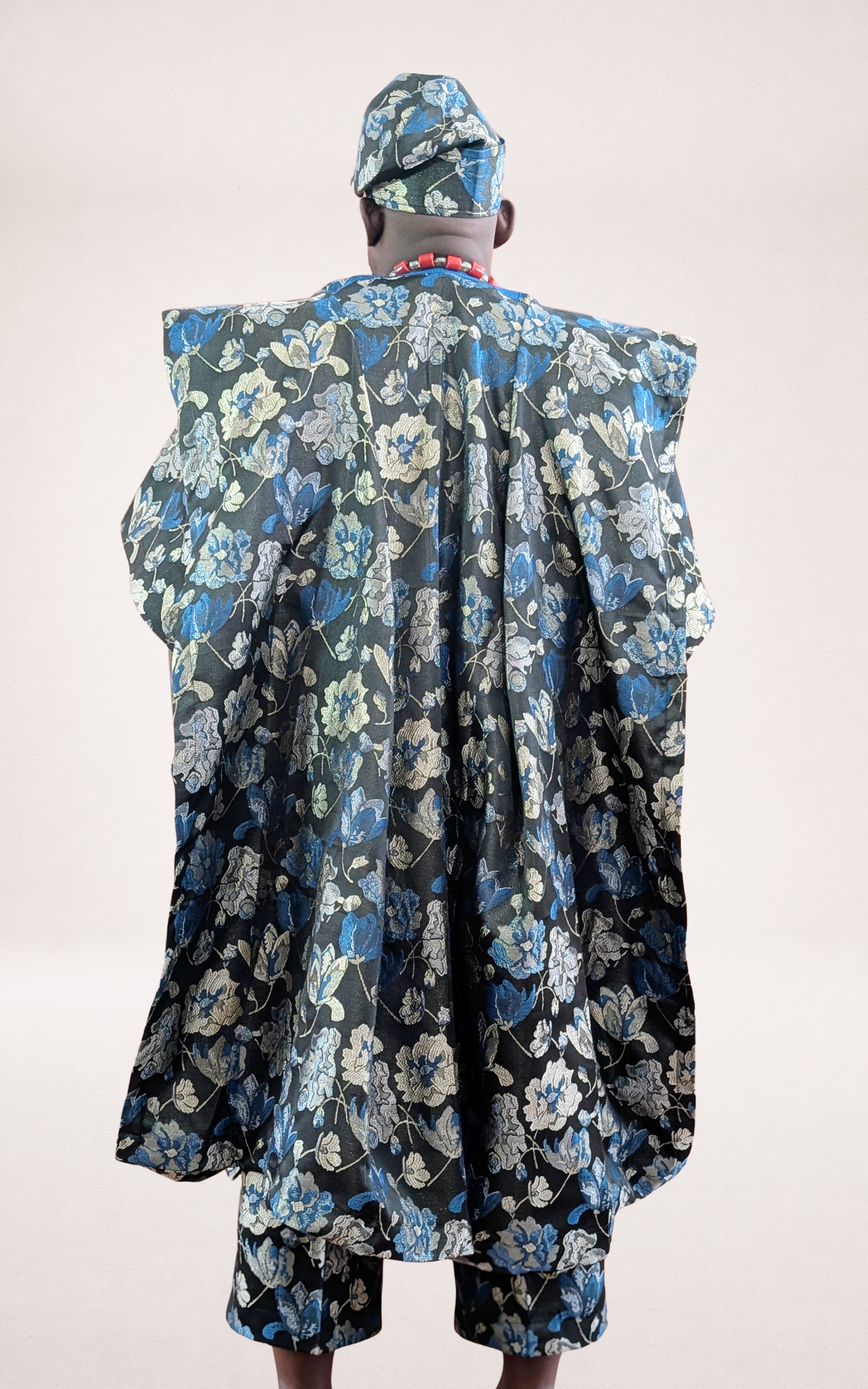 Blue Yoruba Agbada with Flower Patterns - page 3