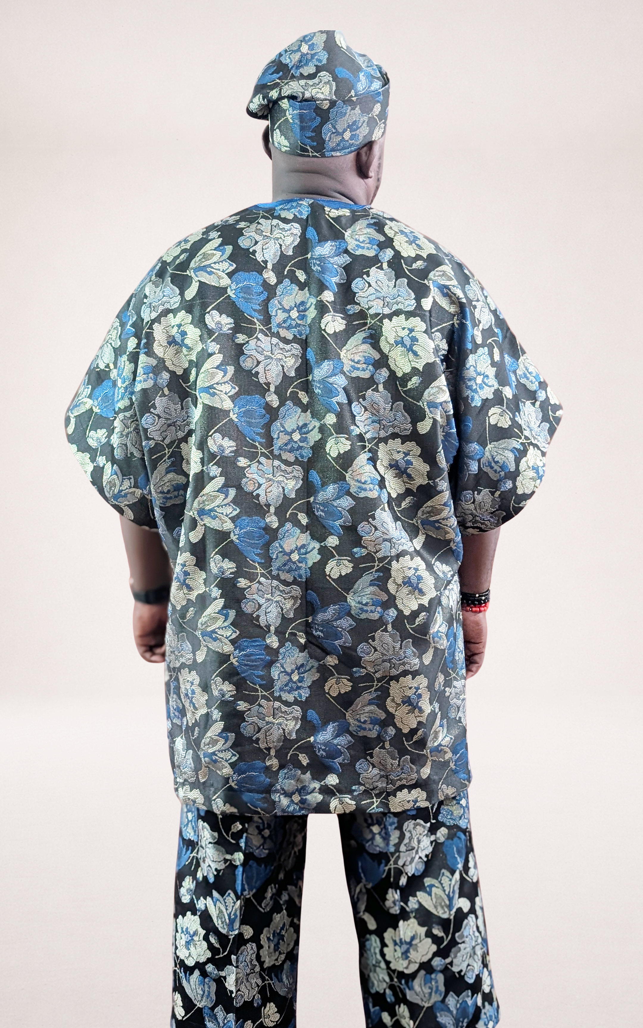 Blue Yoruba Agbada with Flower Patterns - page 7